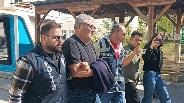 Yerel haber sitesi sahibi ‘yanıltıcı bilgiyi yayma’ suçundan tutuklandı