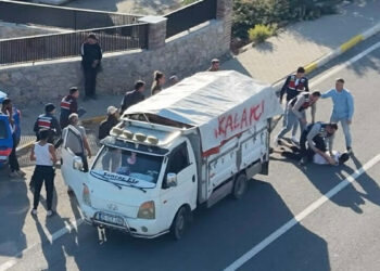Zeytin işçiliği yapan cezaevi firarisi, jandarmanın sıkı takibiyle yakalandı